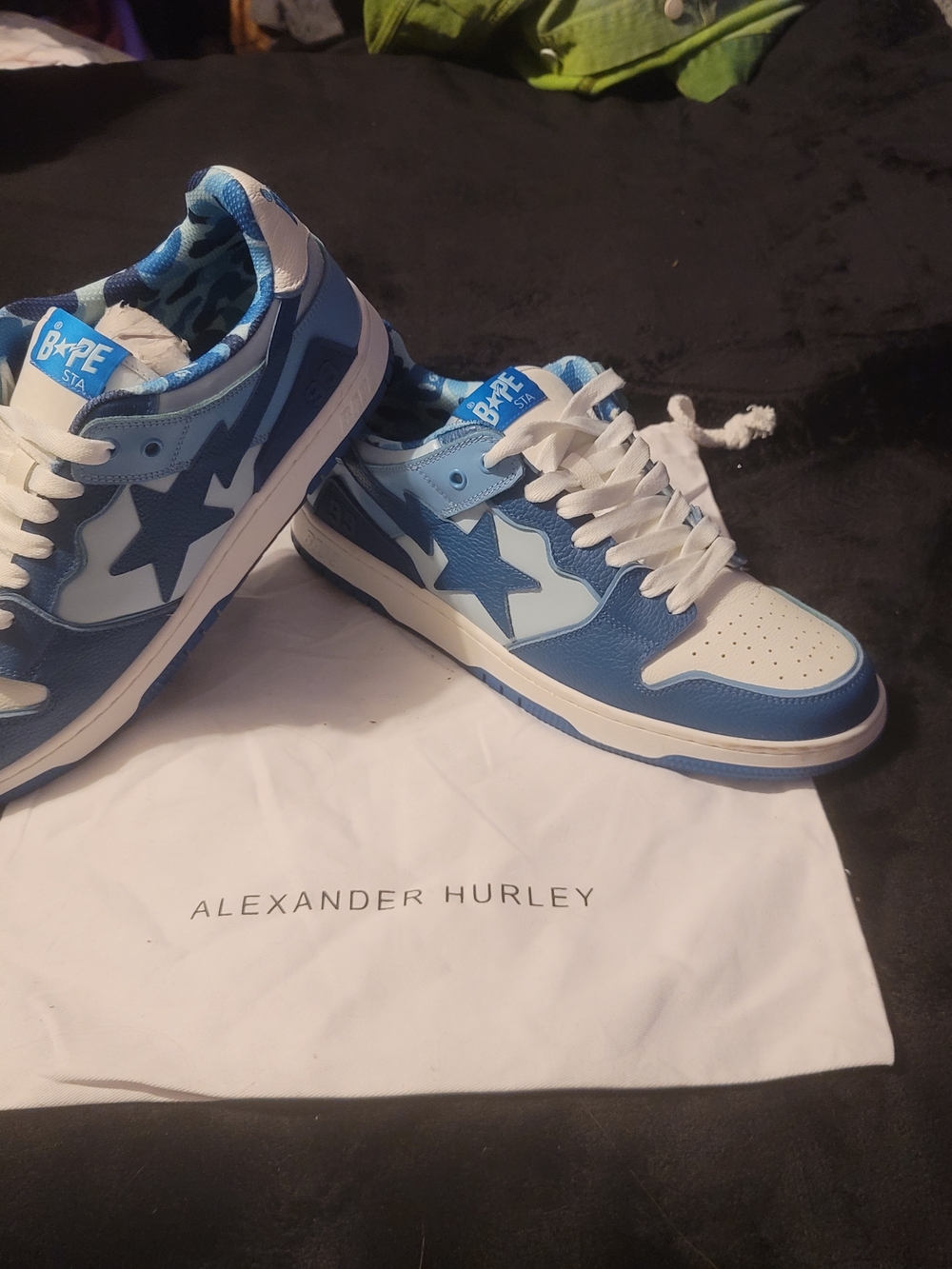 BAPE STA Low Top Sneakers "Authentic" in Blue & White